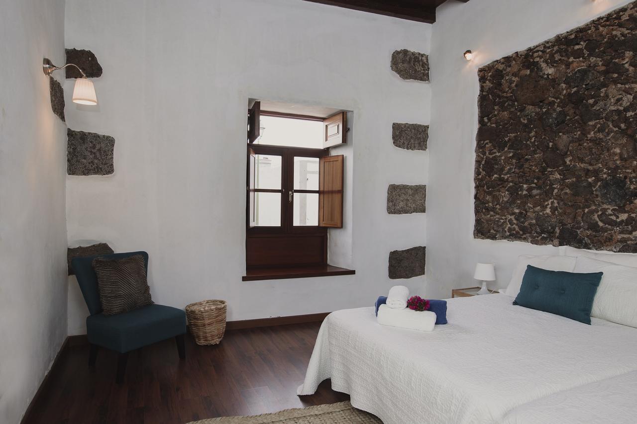 Hotelito Rural Flor De Timanfaya ตินาโค ภายนอก รูปภาพ
